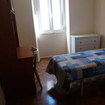 Rent this 3 bed room on Calçada de Arroios in 1000-060 Lisbon, Portugal