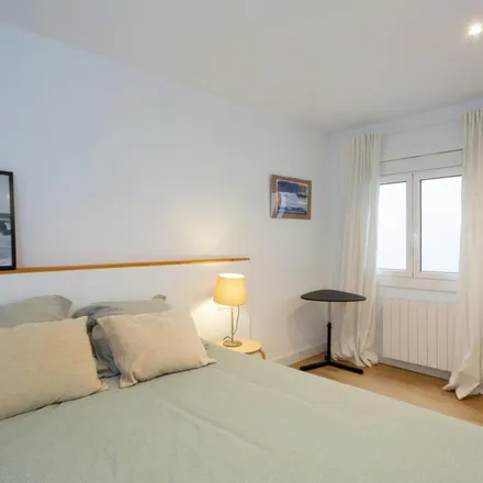Rent this 3 bed apartment on Carrer de dalt del la Ciutadella in 26, 08921 Santa Coloma de Gramenet
