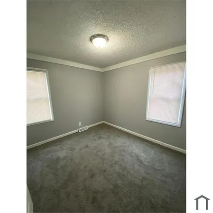 Image 5 - 13808 Woodward Avenue, Highland Park, MI 48203, USA - Apartment for rent