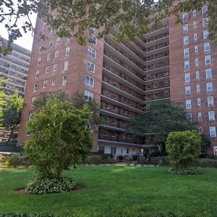 Image 1 - 97-40 62nd Drive, New York, NY 11374, USA - Apartment for sale