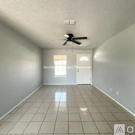 Image 6 - 3030 Ashley Dr, Unit 4 - Apartment for rent