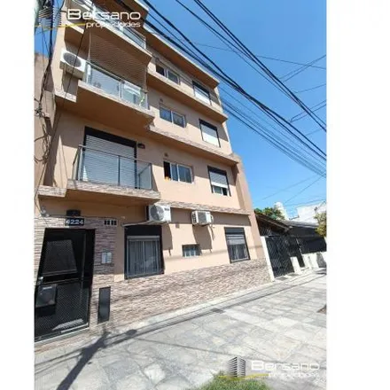 Image 2 - 526 - Manuel Bermúdez 4220, Partido de Tres de Febrero, B1676 AOA Santos Lugares, Argentina - Apartment for sale