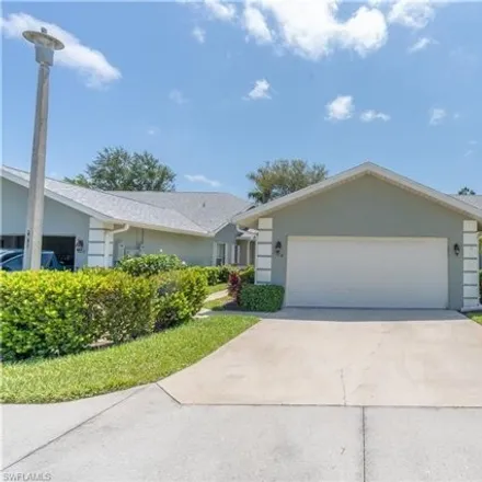 Image 3 - 1781 Royal Circle, Collier County, FL 34112, USA - House for sale