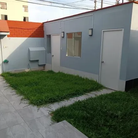 Buy this 3 bed house on Club de leones Subco la Capullana in Jirón Los Seibos, Santiago de Surco