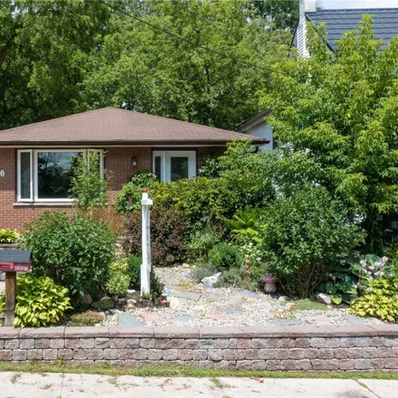 Buy this 4 bed house on 24 North Street in Barrie, ON L4M 3B6