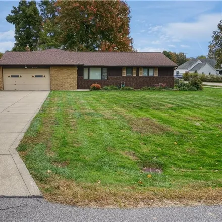 Buy this 3 bed house on 6260 Carolyn Drive in Mentor-on-the-Lake, Mentor