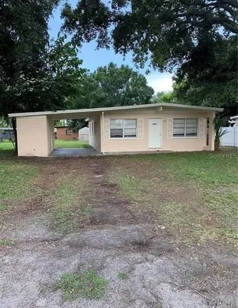 Rent this 4 bed house on 8507 Grapefruit Avenue in Progress Village, Hillsborough County
