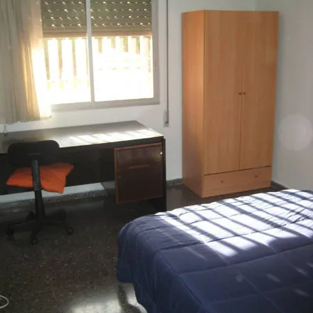 Rent this 5 bed apartment on Carrer de l'Alguer in 6, 8