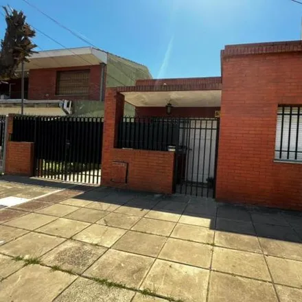 Buy this 3 bed house on Florencio Varela 628 in Partido de La Matanza, B1752 CXU Ramos Mejía