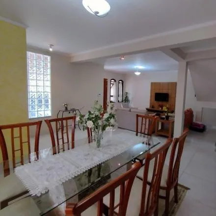 Buy this 3 bed house on Rua Hermes da Fonseca in Vila Bossi, Louveira - SP