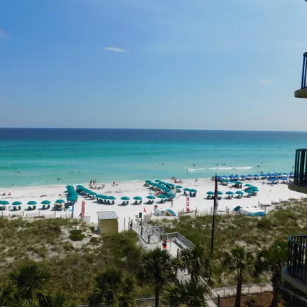 Buy this 3 bed condo on Bank of America Financial Center in Harbor Boulevard, Destin