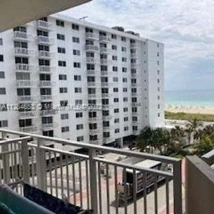 Image 8 - 345 Ocean Drive, Miami Beach, FL 33139, USA - Condo for sale