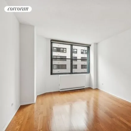 Image 4 - 1690 2nd Avenue, New York, NY 10128, USA - Apartment for sale