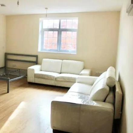 Image 3 - 42 Connaught Road, Reading, RG30 2UP, United Kingdom - Apartment for rent