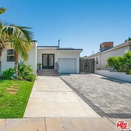 Rent this 3 bed house on 17808 Rhoda Street in Los Angeles, CA 91316