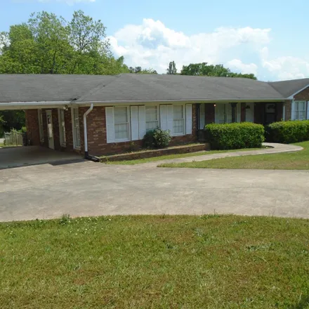Image 2 - 800 General Daniels Avenue South, Danielsville, Madison County, GA 30633, USA - House for sale
