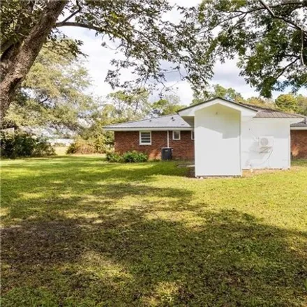 Image 5 - Baxley Church of Christ, 1st Street, Holt Homes, Baxley, GA 31513, USA - House for sale