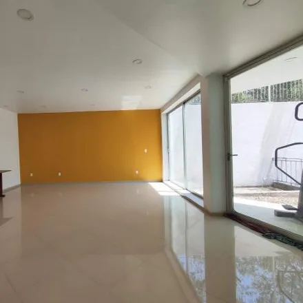 Image 2 - Calle Bosques de Saint Germaine, Lago de Guadalupe, 54476 Cuautitlán Izcalli, MEX, Mexico - House for sale