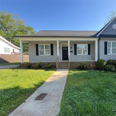 Rent this 3 bed house on 324 Washington Street in Cramerton, NC 28032