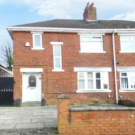 Buy this 3 bed duplex on Lansbury Road in Knowsley, L36 6BY