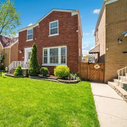 Buy this 2 bed house on 6342 37th Street in Berwyn, IL 60402