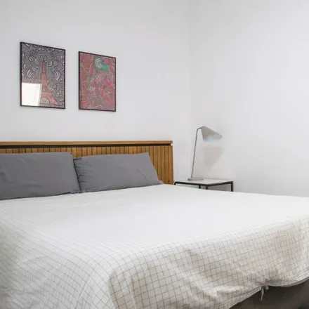 Rent this 2 bed room on Madrid in Real Monasterio de la Encarnación, Plaza de la Encarnación