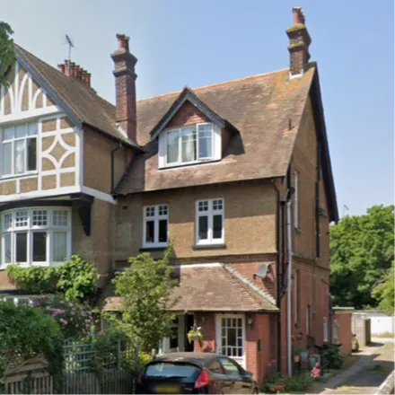 Image 1 - Gratwick House Rest Home, 55 Norfolk Road, Littlehampton, BN17 5HE, United Kingdom - Apartment for rent