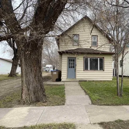 Buy this 3 bed house on 568 10th Street Northeast in Minot, ND 58703