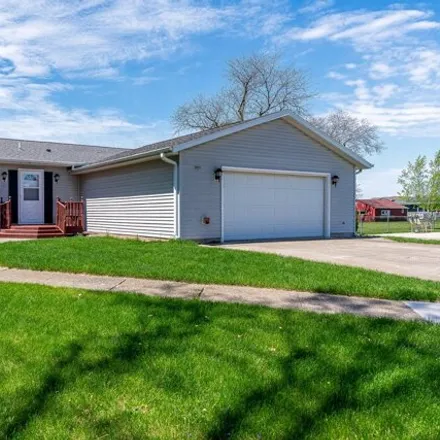 Buy this 3 bed house on 995 Locust Street in Wilton, IA 52778