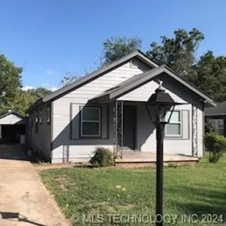 Buy this 3 bed house on 901 North Delaware Place in Tulsa, OK 74110