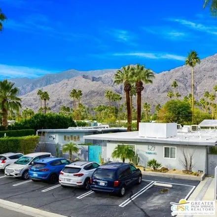 Image 1 - 625 South Thornhill Road, Palm Springs, CA 92264, USA - House for sale