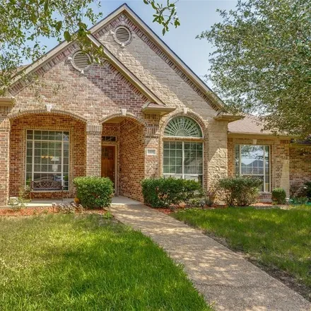 Image 2 - 1529 Rusticwood Drive, DeSoto, TX 75115, USA - House for sale