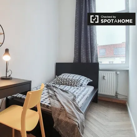 Rent this 5 bed room on Detmolder Straße 58 in 10715 Berlin, Germany