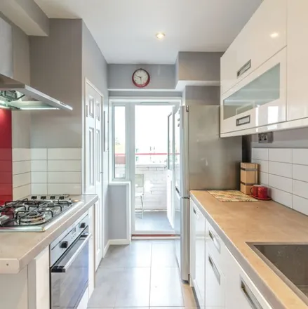 Rent this 2 bed apartment on Cross Court in Denmark Hill, London