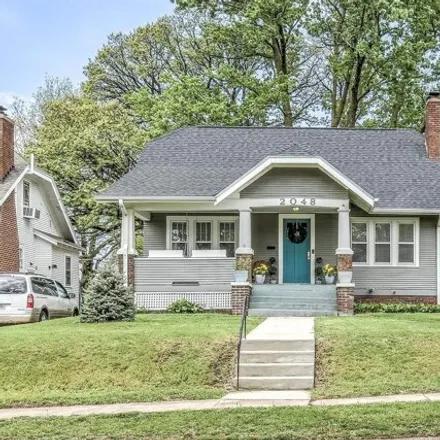 Buy this 4 bed house on 4921 Grant Street in Omaha, NE 68104