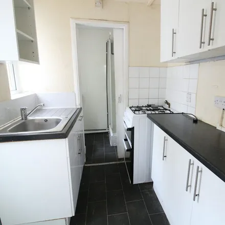 Rent this 5 bed townhouse on 33 Islingword Place in Brighton, BN2 9XG