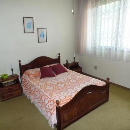 Buy this 2 bed house on Rua Santo Inácio in Cristo Rei, São Leopoldo - RS