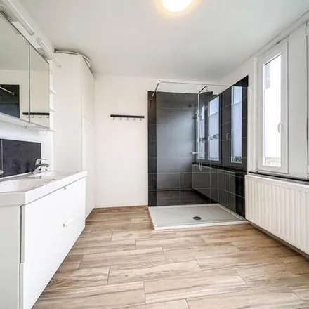 Image 7 - Rue Joseph Servais 52, 4430 Ans, Belgium - Apartment for rent