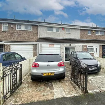 Buy this 3 bed townhouse on 41 Langdale Gardens in Plymouth, PL6 8SN