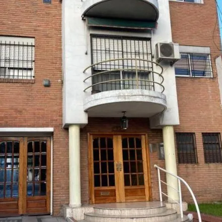 Image 2 - Avenida Hipólito Yrigoyen 7256, Partido de Lomas de Zamora, Banfield, Argentina - Apartment for sale