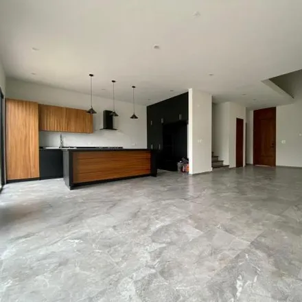 Buy this 3 bed house on Avenida Pedro Zurita Priego in Fraccionamiento Blancas Mariposas, 86150