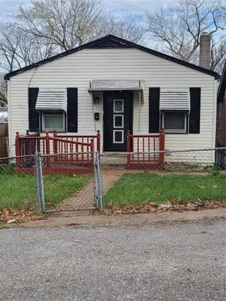 Buy this 2 bed house on 1258 Iona Avenue in Pagedale, Saint Louis County