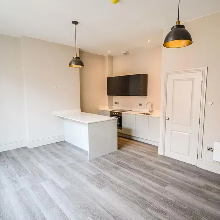 Rent this 1 bed apartment on Hollywood Nails in Kingsway, Altrincham
