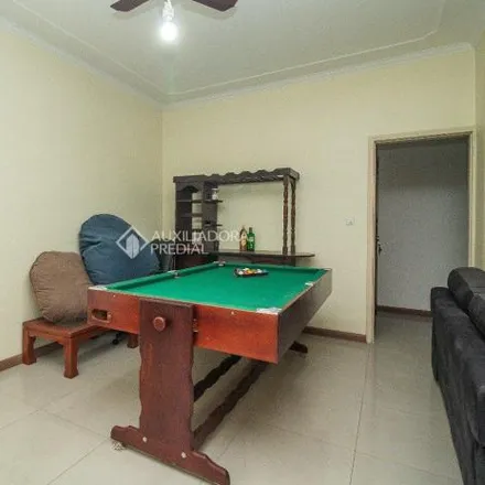 Rent this 3 bed apartment on Sports Gym in Rua Garibaldi 960, Bom Fim