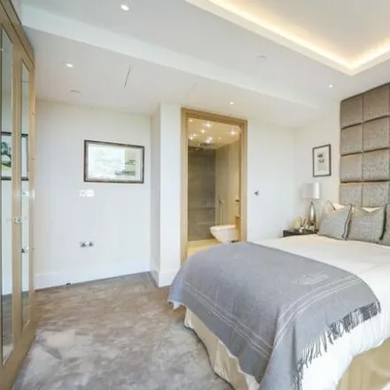 Image 7 - Benson House, 4 Radnor Terrace, London, W14 8RA, United Kingdom - Apartment for sale