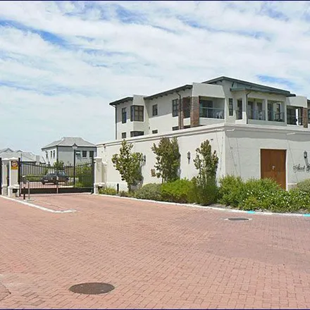 Image 5 - Racecourse Road, Royal Ascot, Milnerton, 7447, South Africa - Apartment for rent