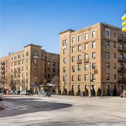 Buy this 4 bed condo on 147-20 35th Avenue in New York, NY 11354