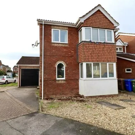 Buy this 4 bed house on Meadow Drive in Market Weighton, YO43 3QG