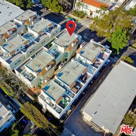 Image 4 - 1737 Stoner Avenue, Los Angeles, CA 90025, USA - Townhouse for sale