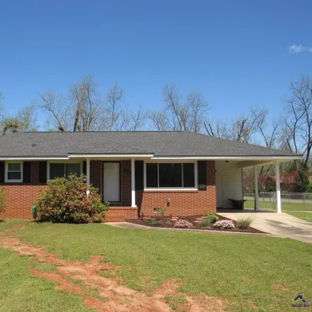 Buy this 3 bed house on Stuart Avenue in Fort Valley, GA 31030